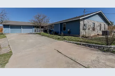 81 Family Circle, Hutto, TX 78634 - Photo 26
