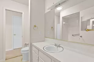 81 Family Cir, Hutto, TX 78634 - Photo 18