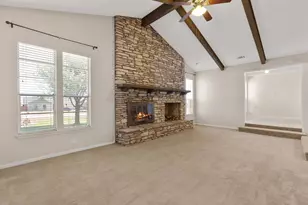 81 Family Cir, Hutto, TX 78634 - Photo 10