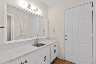 81 Family Circle, Hutto, TX 78634 - Photo 24