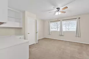 81 Family Cir, Hutto, TX 78634 - Photo 38