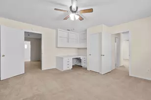 81 Family Cir, Hutto, TX 78634 - Photo 16