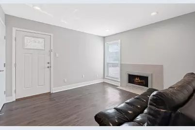 935 La Posada Drive #254, Austin, TX 78752 - Photo 4