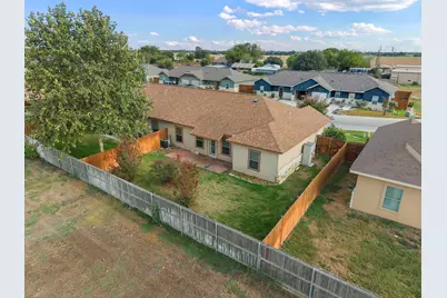 120 Navarro Crossing, Seguin, TX 78155 - Photo 26