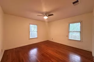 1904 Pequeno St, Austin, TX 78757 - Photo 10