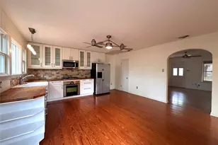 1904 Pequeno St, Austin, TX 78757 - Photo 8