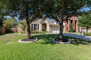 348 Lake Livingston Dr, Georgetown, TX 78628 - Photo 4