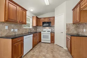 2013 Jim Craig Ct, Austin, TX 78748 - Photo 12