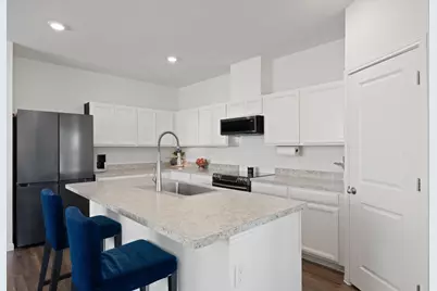 591 Bunton Reserve Boulevard, Kyle, TX 78640 - Photo 4