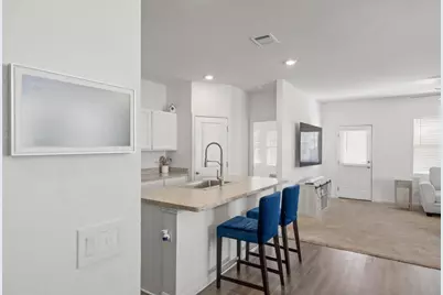 591 Bunton Reserve Boulevard, Kyle, TX 78640 - Photo 8