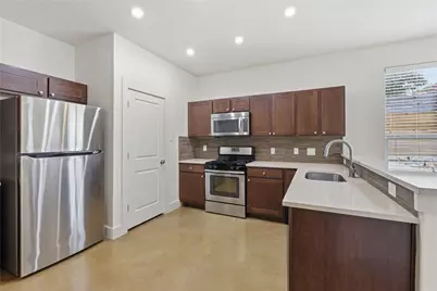 4124 Valley View Road #4B, Austin, TX 78704 - Photo 2