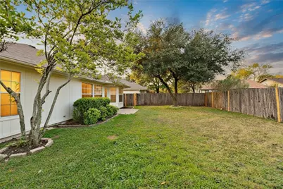 8402 Hillrock Drive, Round Rock, TX 78681 - Photo 18