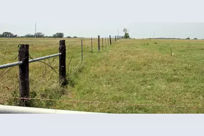 319 R C Lane, Lockhart, TX 78644 - Photo 28