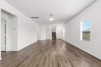 101 Rowdy Yates Way, Jarrell, TX 76537 - Photo 6