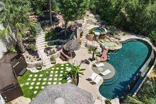 107 Squires Dr, Lakeway, TX 78734 - Photo 2