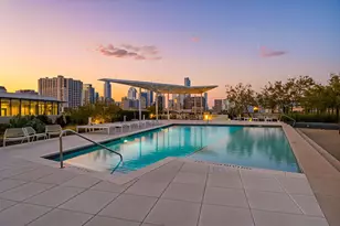 800 Embassy Dr, Austin, TX 78702 - Photo 2