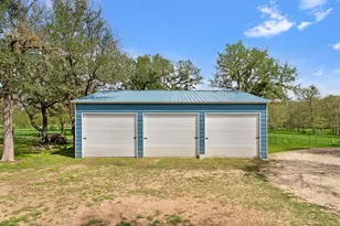 274 Old Austin Trail, Elgin, TX 78621 - Photo 10