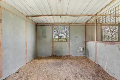 274 Old Austin Trail, Elgin, TX 78621 - Photo 12