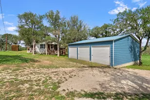 274 Old Austin Trail, Elgin, TX 78621 - Photo 26