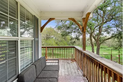 274 Old Austin Trail, Elgin, TX 78621 - Photo 6