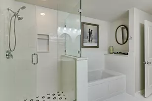 360 Nueces St, Austin, TX 78701 - Photo 16