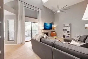 4711 Spicewood Springs Rd, Austin, TX 78759 - Photo 4