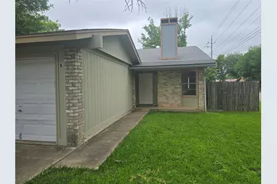 420 Vista West Court #B, Bastrop, TX 78602 - Photo 1