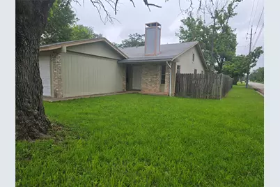 420 Vista West Court #B, Bastrop, TX 78602 - Photo 2