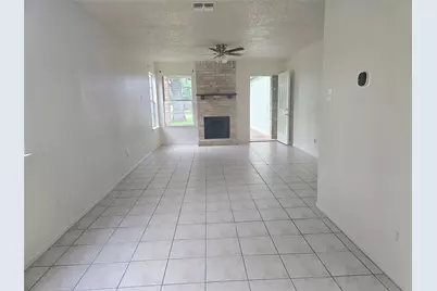 420 Vista West Court #B, Bastrop, TX 78602 - Photo 4