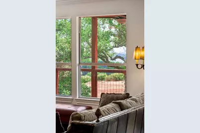5511 Courtyard Drive, Austin, TX 78731 - Photo 34