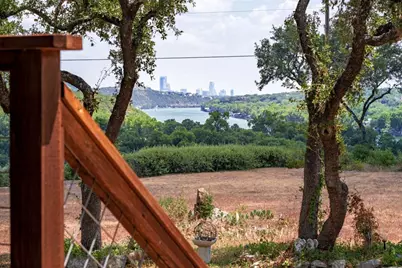 5511 Courtyard Drive, Austin, TX 78731 - Photo 8