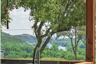 5511 Courtyard Dr, Austin, TX 78731 - Photo 4