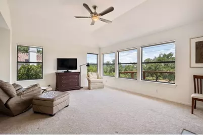 5511 Courtyard Drive, Austin, TX 78731 - Photo 14