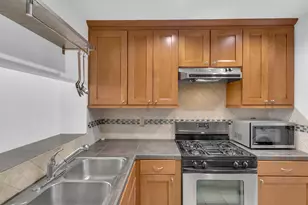 5606 Bonnell Vista St, Austin, TX 78731 - Photo 6