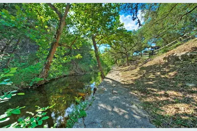 101 Arrowlake Road, Wimberley, TX 78676 - Photo 2