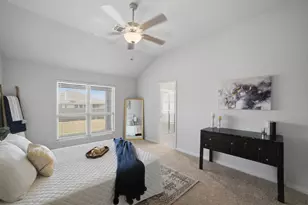 250 Finstown St, Hutto, TX 78634 - Photo 16