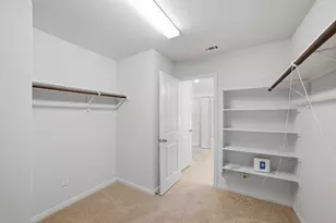 250 Finstown St, Hutto, TX 78634 - Photo 20