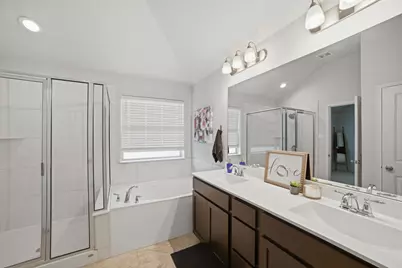 250 Finstown Street, Hutto, TX 78634 - Photo 18