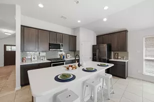 250 Finstown St, Hutto, TX 78634 - Photo 6