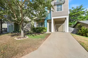 6712 Blarwood Dr, Austin, TX 78745 - Photo 2