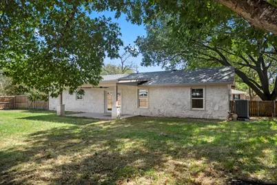 412 Oak Street, Bastrop, TX 78602 - Photo 24