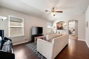 924 Lost Pines Ln, Cedar Park, TX 78613 - Photo 8