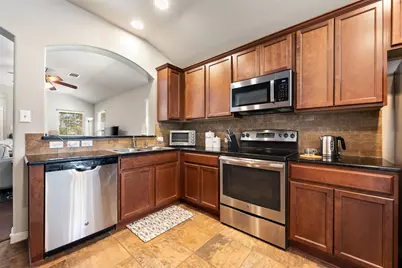 924 Lost Pines Lane, Cedar Park, TX 78613 - Photo 20