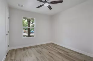 2333 Aldford Dr, Austin, TX 78745 - Photo 20