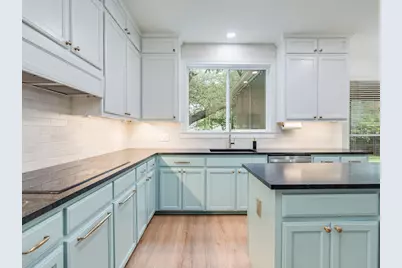 6318 Zadock Woods Drive, Austin, TX 78749 - Photo 12
