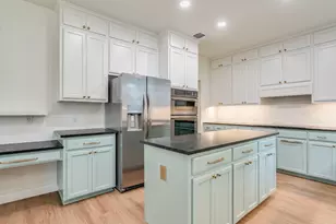6318 Zadock Woods Dr, Austin, TX 78749 - Photo 10