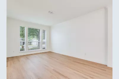 6318 Zadock Woods Drive, Austin, TX 78749 - Photo 6
