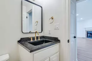 6318 Zadock Woods Dr, Austin, TX 78749 - Photo 18