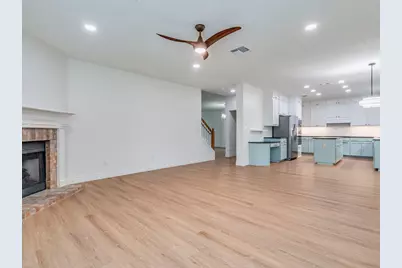 6318 Zadock Woods Drive, Austin, TX 78749 - Photo 16