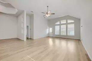 137 Switch Bud Dr, Buda, TX 78610 - Photo 10